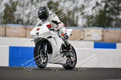 media/Apr-18-2025-TrackDaz (Fri) [[45f5874c44]]/A Group/Session 3 (Turn 6 - Outside)/